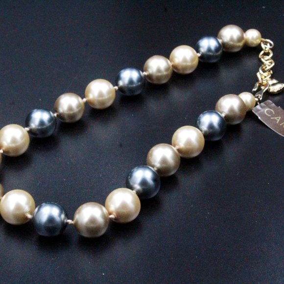 Carolee Designer Signed Faux Pearl Glass Grey Champagne Large Bead NOS Necklace - Picture 3 of 16